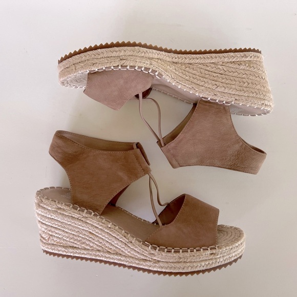 Eileen Fisher Women's Agnes Espadrille Wedge Sandals in Tan Leather, size 8.5 - Picture 8 of 10